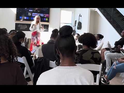 Play Video Youtube Video