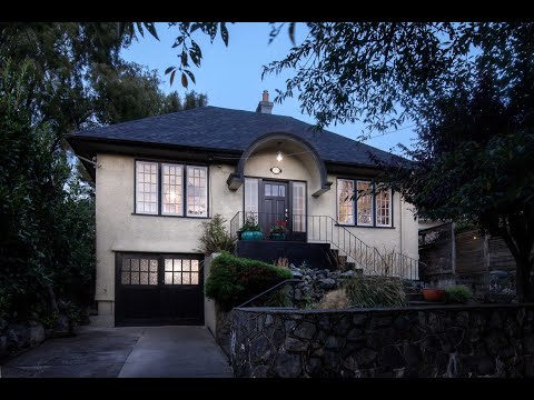 1091 Moss Street | Rockland - The Agency