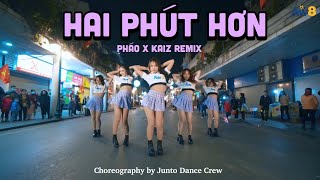 Download lagu PHAO 2 Phut Hon Zero Two Challenge Dance by JT Cre... mp3