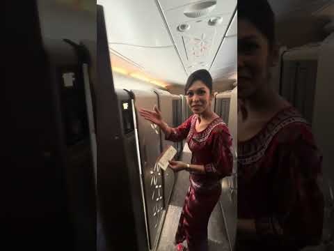 Singapore Airlines has created a class above first and it is called suites #flight #travel