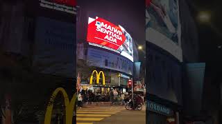 Malaysia’s Times Square? Bukit Bintang Crossing! 🌃