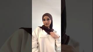 Download lagu Stylish and Trendy Jersey hijab tut 🤎🤍#hijabers #hijabi #hijabista #hijabiz #hijabtutorial mp3