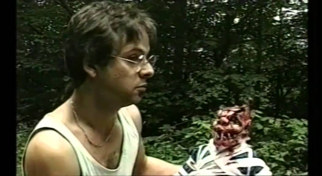 Miniature de la vidéo La nuit des nains de jardins venus de l'espace du film La nuit de l'invasion des nains de jardin venus de l'espace