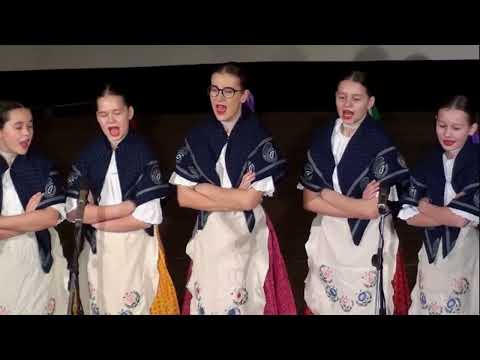 DFS ŠARIŠANČEK - Daľi sce me mamko / Bože bože / Ej, pada dišč