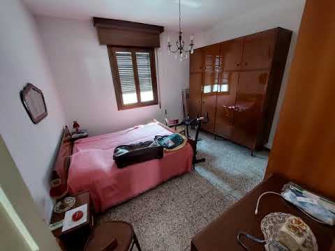 VENDESI PER INVESTIMENTO A BAGGIOVARA CASA SINGOLA CON 4 APP.TI IDEALI DA METTERE A REDDITO!!