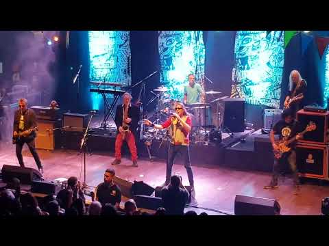 Kermesse Redonda - Rock para el negro Atila - Perdiendo el Tiempo *Teatro Flores* 20220423 210942