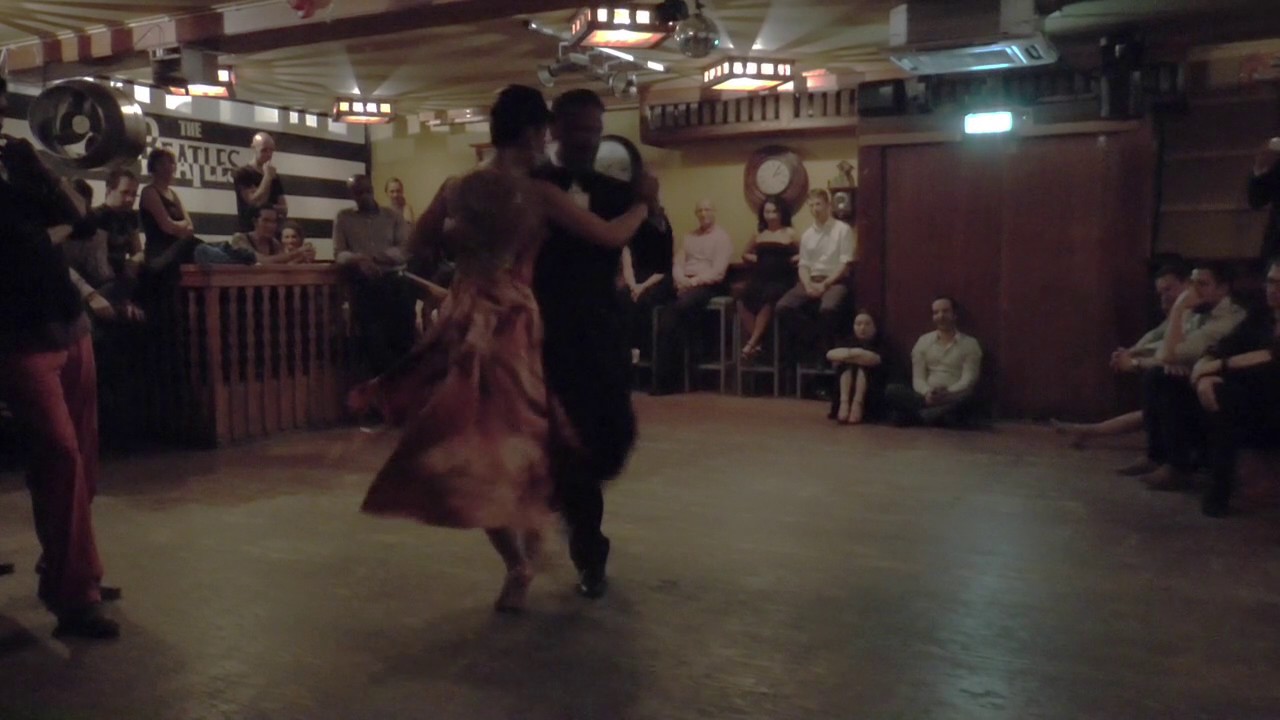 Fabian Peralta & Josefina Bermudez in Milonga Porteña "El Tigre Millan"J.d'Arienzo