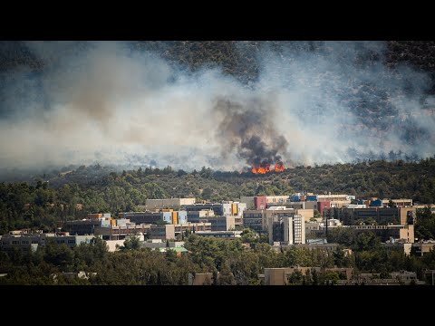 Dangerous wildfires spreading across Greece