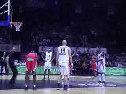 38 23-02-08 BCO-Charleroi - Vrijworpen Titus Ivory.mpg