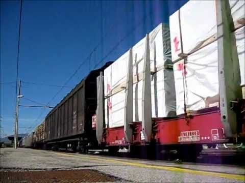 E403.014 con IC 727-522 + E190.004 OBB a Minturno Scauri