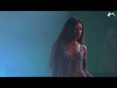 Dejah Makar  'NAUGHTY ON' (Gaia)