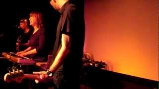Barbara Morgenstern The Minimum Says (live)