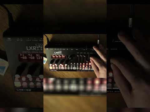 WILLIAM B DAVIS / LXR-02 #xfiles #cigarette #drummachine #distortion #nasty