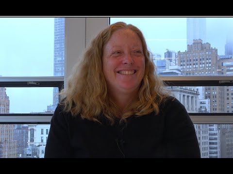 “Everyone is very collaborative – it is a very friendly environment” – Kathy, Paralegal testimonial video thumbnail
