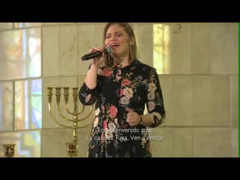 La casa es tuya,ven a entra