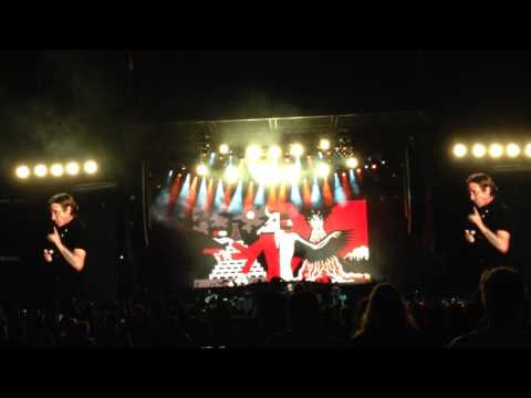Billy Talent - July 16, 2016 - Rogers Centre - Toronto - Try Honesty & Viking Death March