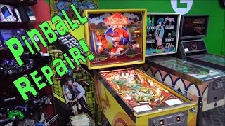 Fixing a Super Cool Vintage Bally SKATEBALL Pinball Machine From 1980!