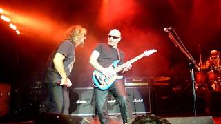 Chickenfoot (Lighten Up)