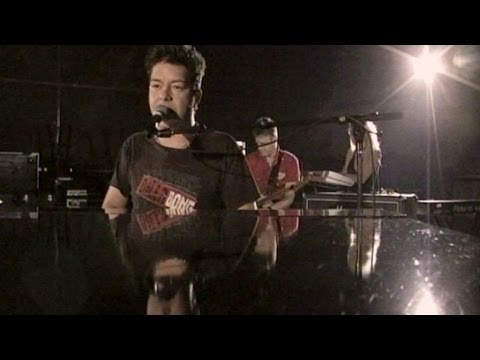 Éric Lapointe - N'importe quoi (Vidéoclip officiel)