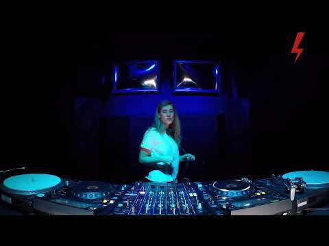 The Blue Oyster: DNK / 29.10 / 20 - 21