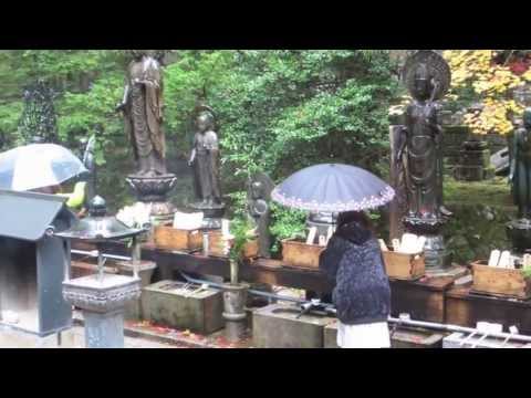 Splashing the Jizō Bosatsu, Kyoasan (Mt. Koya)