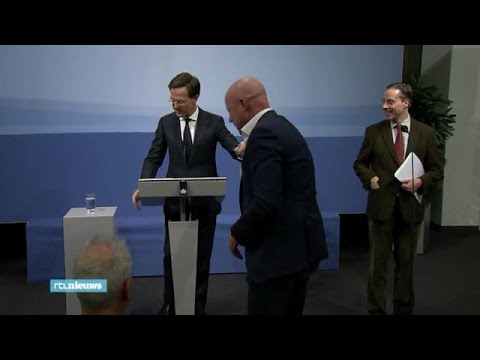 Laat premier Rutte zijn nagels lakken voor Tijn?  - RTL NIEUWS