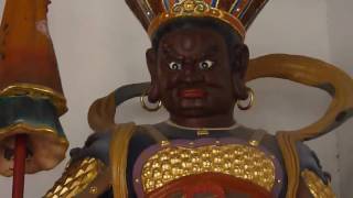 Video : China : GuangXiao Temple in GuangZhou - video