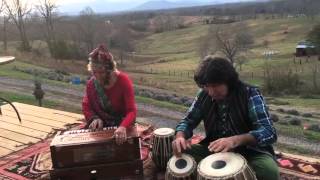 Hai Sharmaon Kis Kis Ko Bataon - as performed by Tabla for