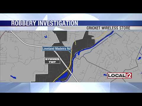 Police looking for suspect who robbed Symmes Township cell phone store
