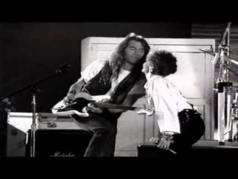 Video thumbnail for Calling It Love