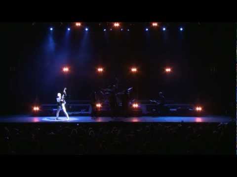 Night Of Queen - Tie Your Mother Down (HD)