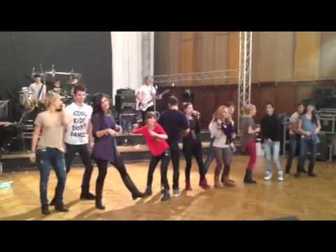 LaLa Band la repetitii pentru LaLa Happy Xmas