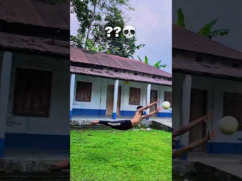 Best goalkeeper from which club ? #footballrepublic #football #goalkeeper #halamadrid #viscabarca