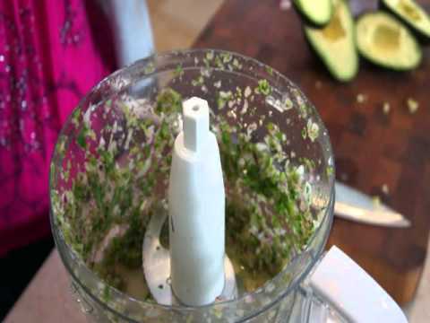 download lagu mp3 mp4 Guacamole Stuffed Tomatoes, download lagu Guacamole Stuffed Tomatoes gratis, unduh video klip Guacamole Stuffed Tomatoes