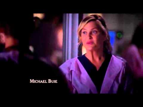 Grey's Anatomy 9x24 Alex & Jo Kiss