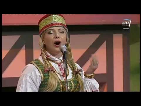 L.l.d. „Aš pamilau lauko gėlę“ - Visagino liaudiškos muzikos kapela „Linksmuolė“