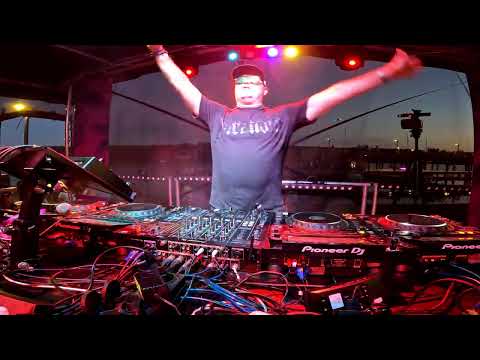 CJ Stone@ Sunshine Lubianka 2025