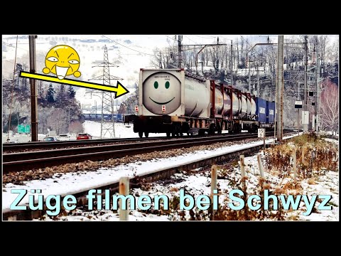 Züge bei 0 Grad filmen im Kanton Schwyz | Es war sehr frisch an der Bahnstrecke :)