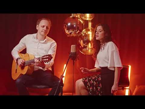 Sandra Carrillo - Un huracán latino - #4