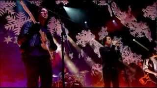 The Maccabees - Pelican (Live New Year&#39;s Eve Top of the Pops)