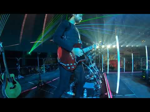 Maluma y Ricky Martin - Vente Pa´Acá (Live In Helsinki) Guitar Cam by Santi Torres