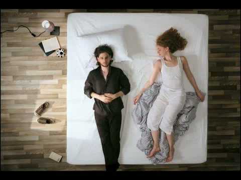 download lagu mp3 mp4 Traduccion Her Morning Elegance, download lagu Traduccion Her Morning Elegance gratis, unduh video klip Traduccion Her Morning Elegance