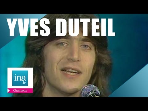 download lagu mp3 mp4 Le Petit Pont De Bois Yves Duteil, download lagu Le Petit Pont De Bois Yves Duteil gratis, unduh video klip Le Petit Pont De Bois Yves Duteil
