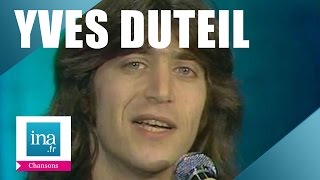 Video thumbnail of "Yves Duteil "Le petit pont de bois" (live officiel) | Archive INA"