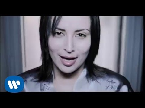 Julie - Shout (Official Music Video)