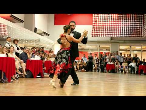 Alejandra Mantinan y Giuliano Gambarelli - Frente al mar - MUST Milonga Roma 1.7.2018