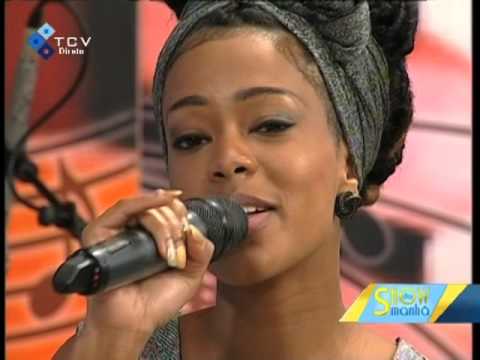Milonika canta "All Of Me" na programa "Show Da Manha" CABO VERDE