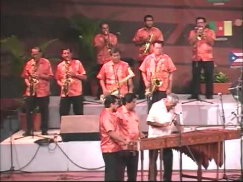 Cumbia del sax, marimba orquesta perla de Chiapas.