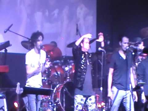 Somebody to Love by Queen COVER on lead vocals by Jeremy Indra (Irving), Queretaro, Mexico