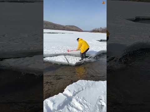 Siberia's CRAZIEST Winter Fishing in -40°C! 🎣😳